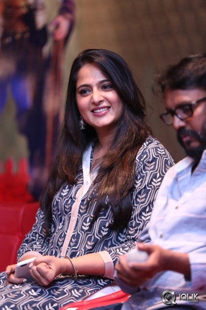 Rudramadevi-Movie-Release-Press-Meet